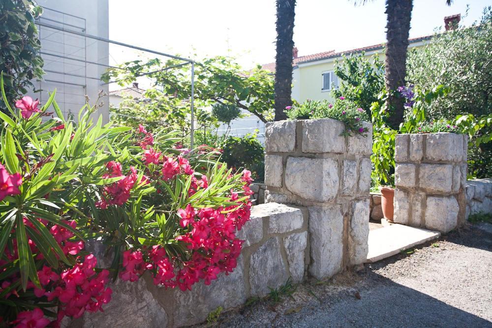 Apartments Melita Veglia Exterior foto